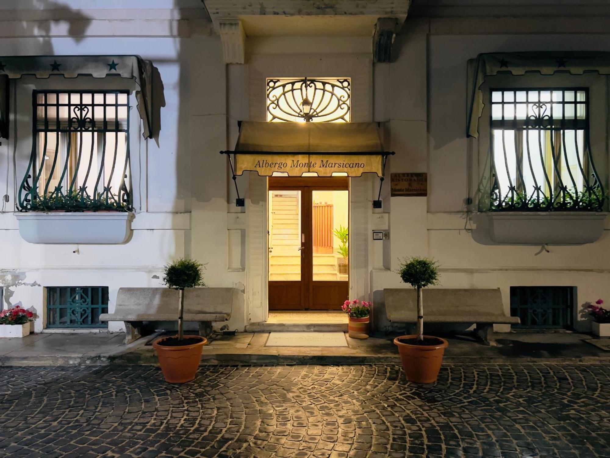 פסקאסרולי Monte Marsicano Hotel מראה חיצוני תמונה